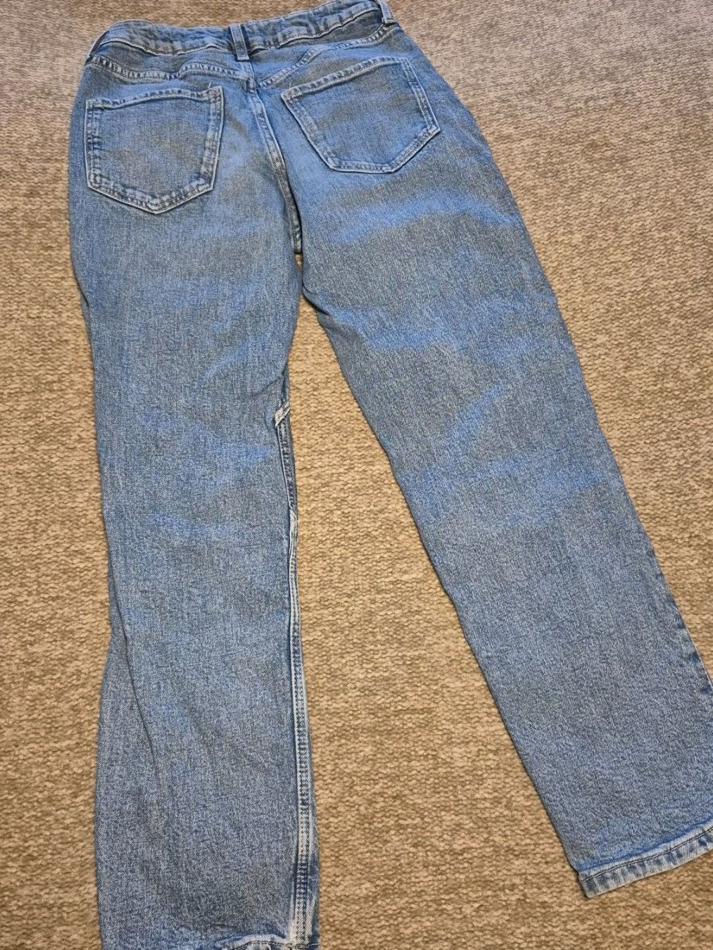 H&M Hosen: Mädchen Jeans Gr. 140 – Gebraucht aus Winterthur von cbe_5ph7 1
