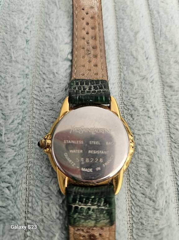 Orologi: Yves Saint Laurent Damenuhr – Usato da Wallisellen venduto da BeautyBee 2