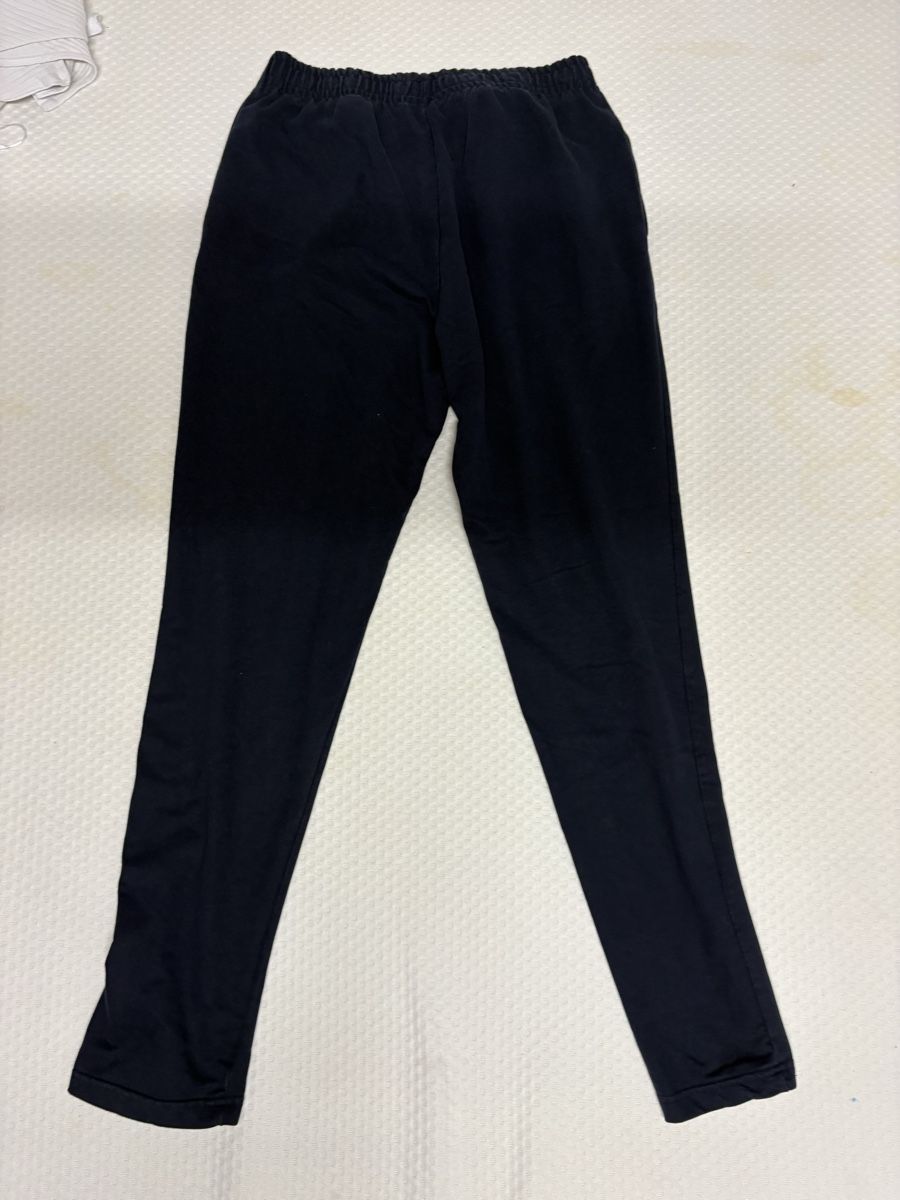 Pantalons: Herren Trainerhose,Gr.L/Dunkelblau – D'occasion à Winterthur par Nena222 2