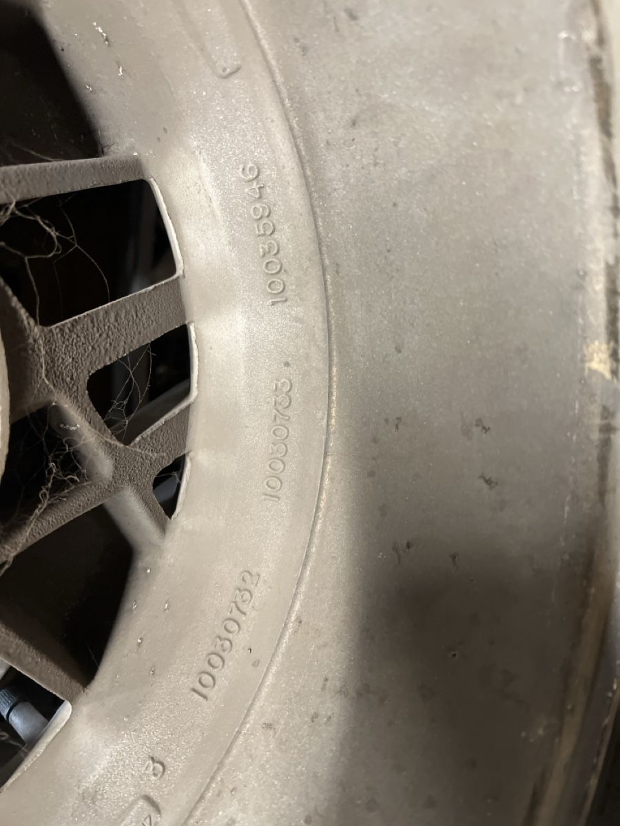 Pneumatici & Ruote complete: Pontiac Trans Am original Kompletträder – Usato da Russikon venduto da Crtracing 4