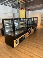 Bar-Theke / Verkaufstheke mit Glasvitrinen (3-teilig)