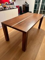 Designer Tisch von Bert & Plantaggie