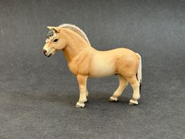 Schleich 13753 Fjordpferd Hengst Pferd Wallach