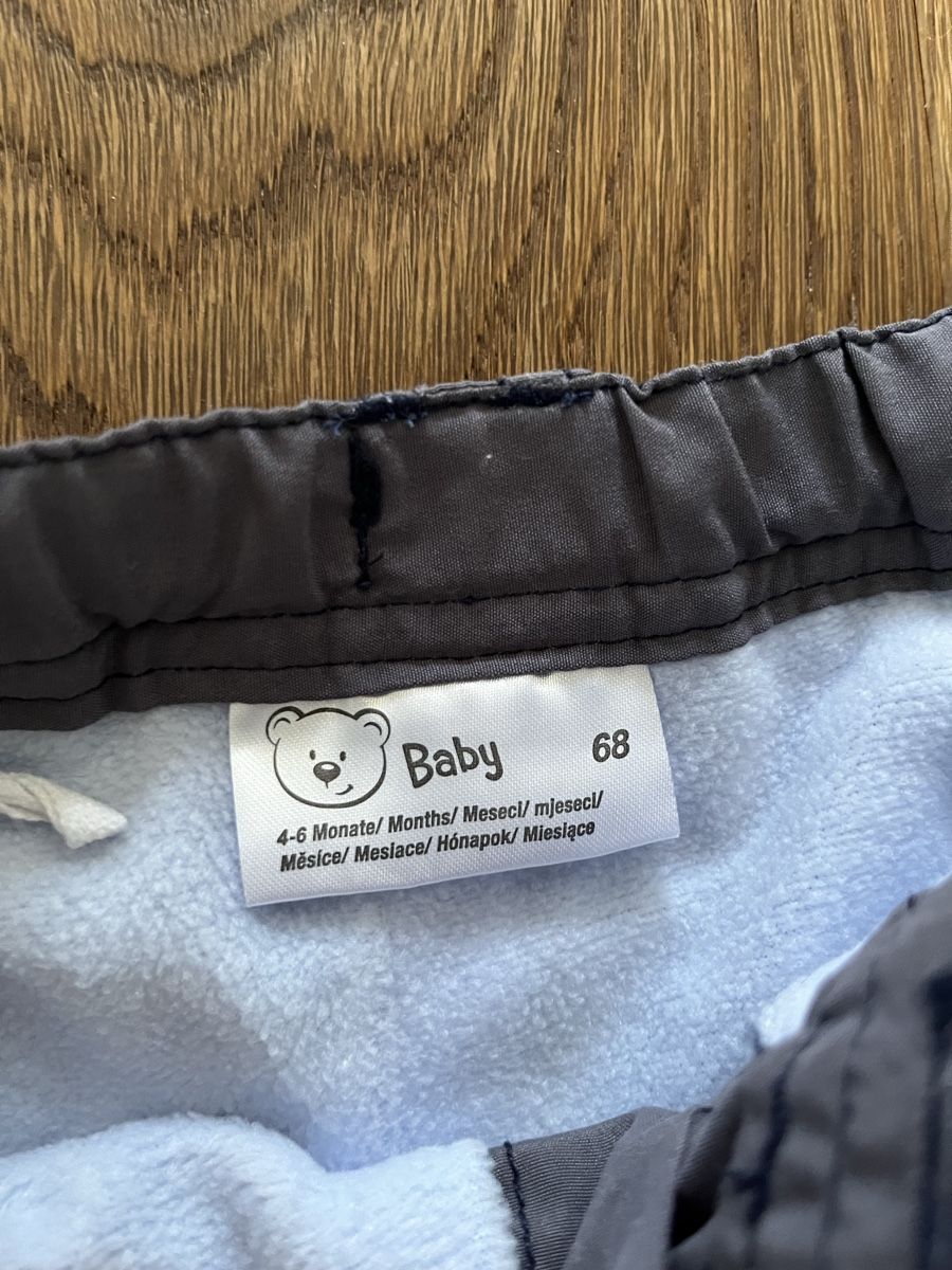 Pantaloni: 4 x Hose Baby Größe 68 – Usato da Wolfwil venduto da NewGirl 4