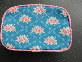 Necessaire Etui Kulturbeutel NEU mit Rosen Nostalgie blau