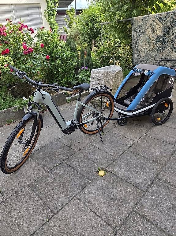 Biciclette: E-Bike Cube inkl Kinder Anhänger  – Usato da Bronschhofen venduto da Timi.g