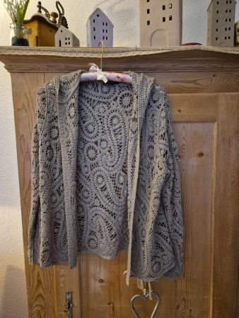 Monari Strickjacke, Gr. 40, Kapuze, Top Zustand!