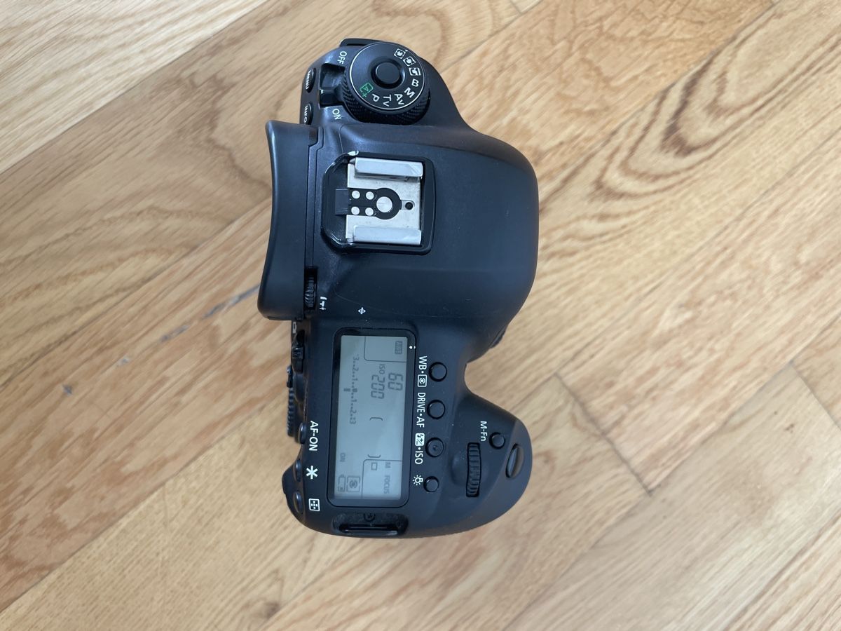 Canon Appareil photo: CANON EOS 5D Mark IV – D'occasion à Zürich par gbine27 3