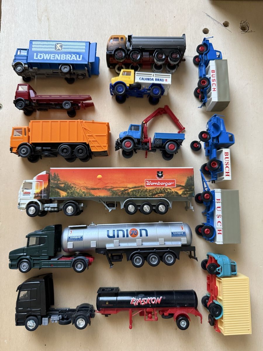 Herpa Kit di modellismo & Modellini statici: Divers modèles HO camions, LKW – Difettoso da Morrens VD venduto da YannD02