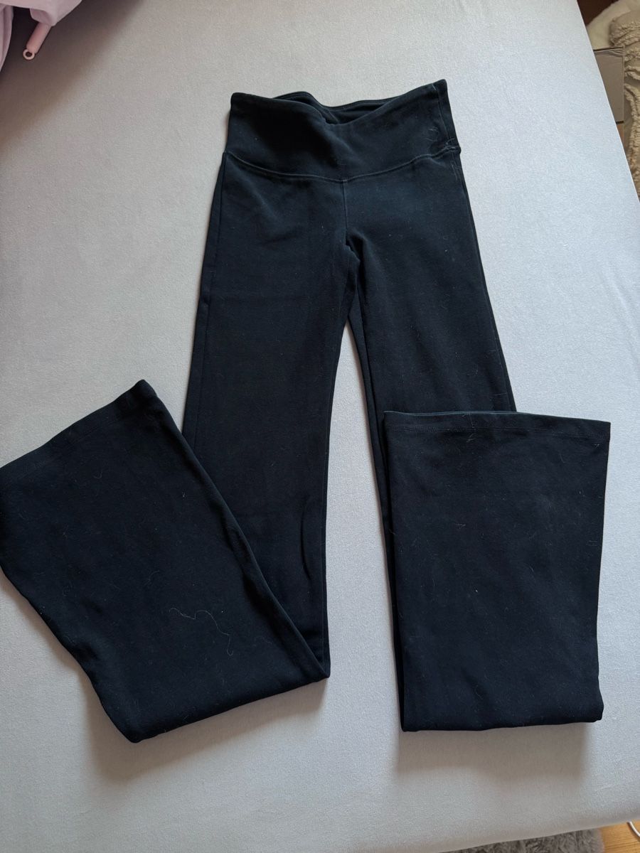 Bershka Leggings: Schlaghose schwarz – Nuovo (secondo la descrizione) da Trimbach venduto da zoraaurelia