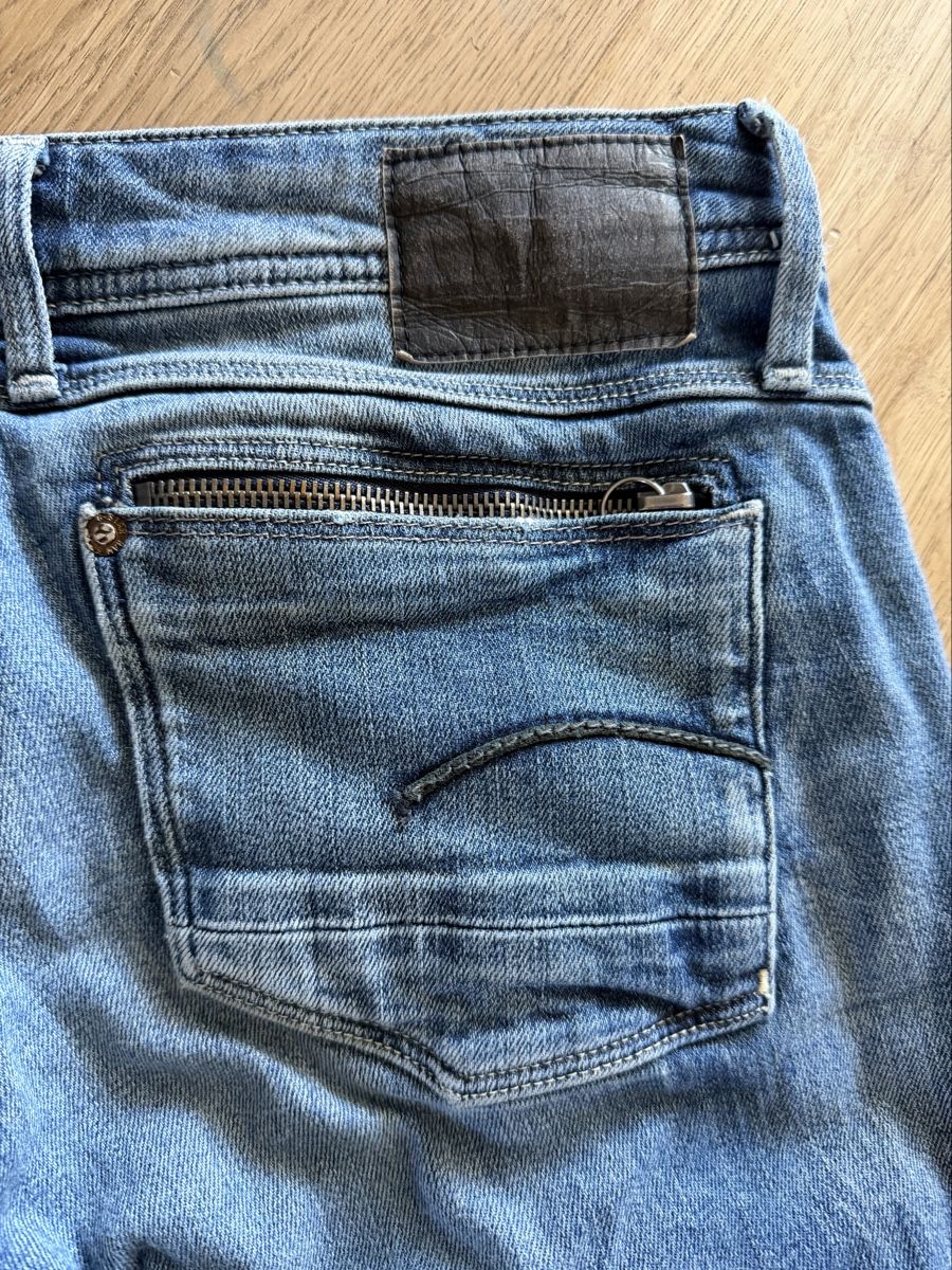 G-Star Jeans: G-Star Raw Jeans 30/36 – Usato da Mur (Vully) FR venduto da seaila 5