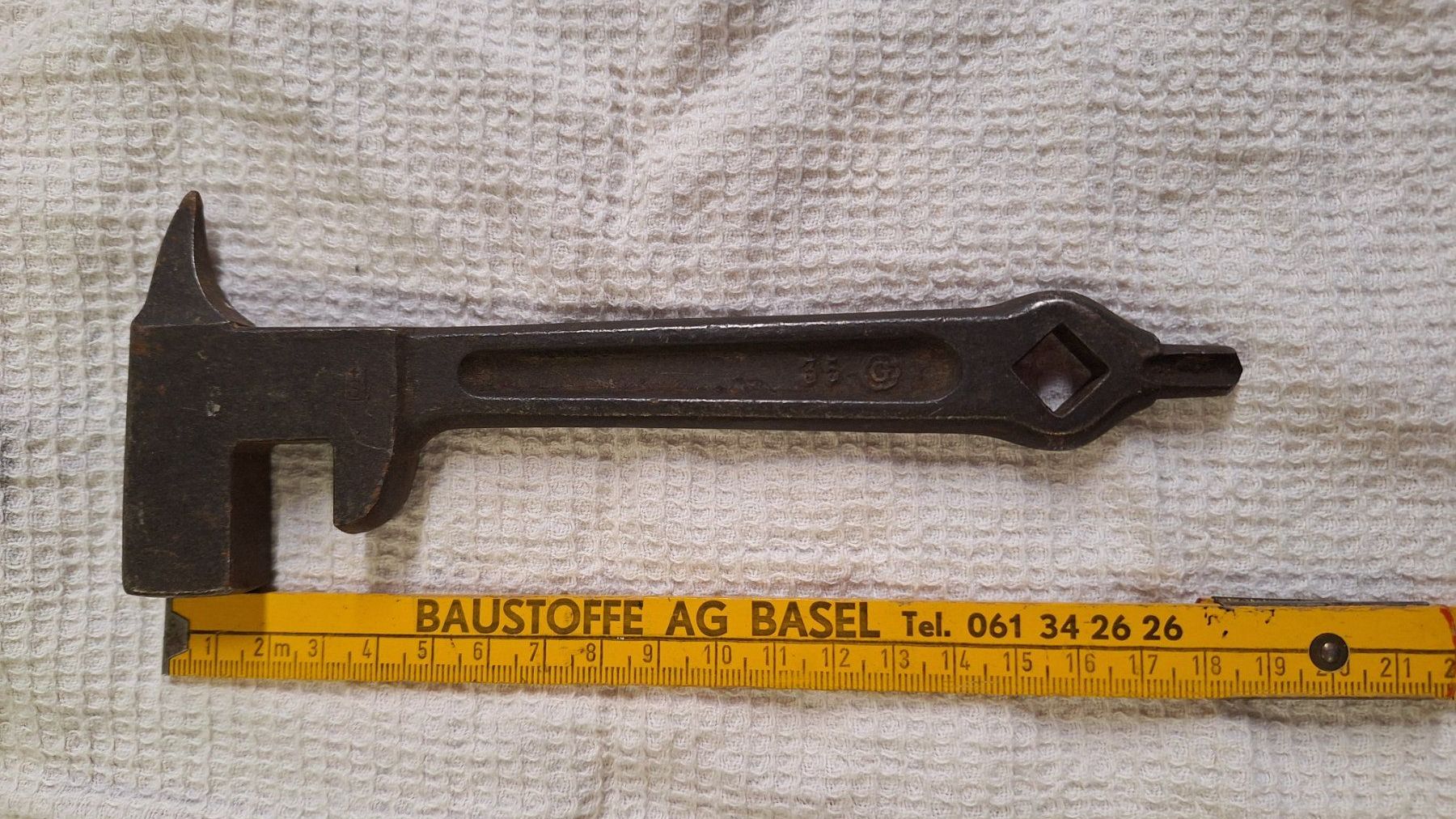 Armée suisse Tous les outils: alter Ordonanz Stollenschlüssel – D'occasion à Arlesheim par shopradl 9