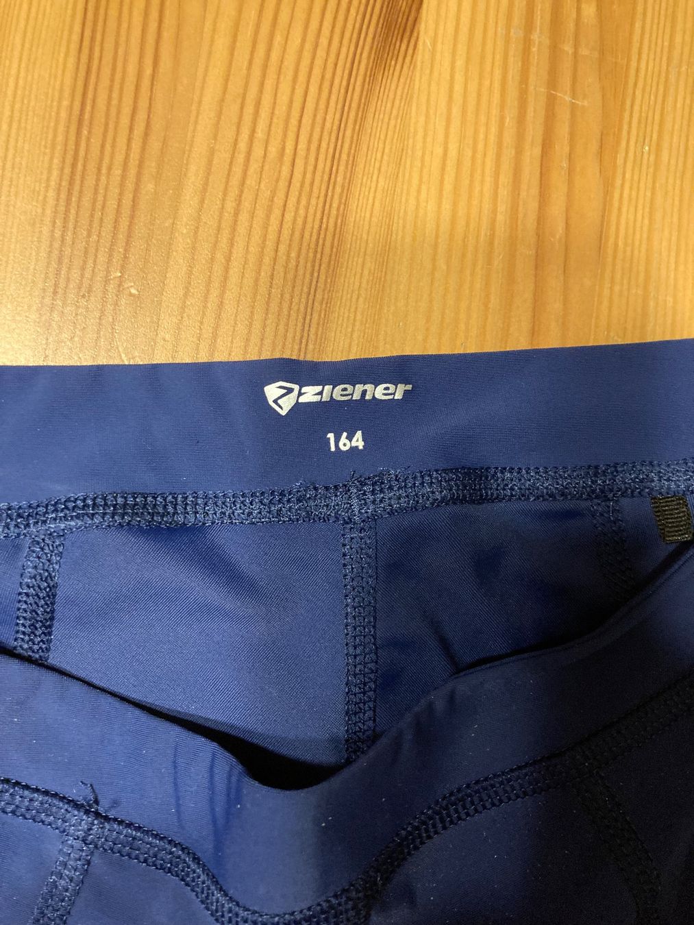 Ziener Pantaloni: Velohose für ein Kind – Usato da St. Gallen venduto da drelei 1