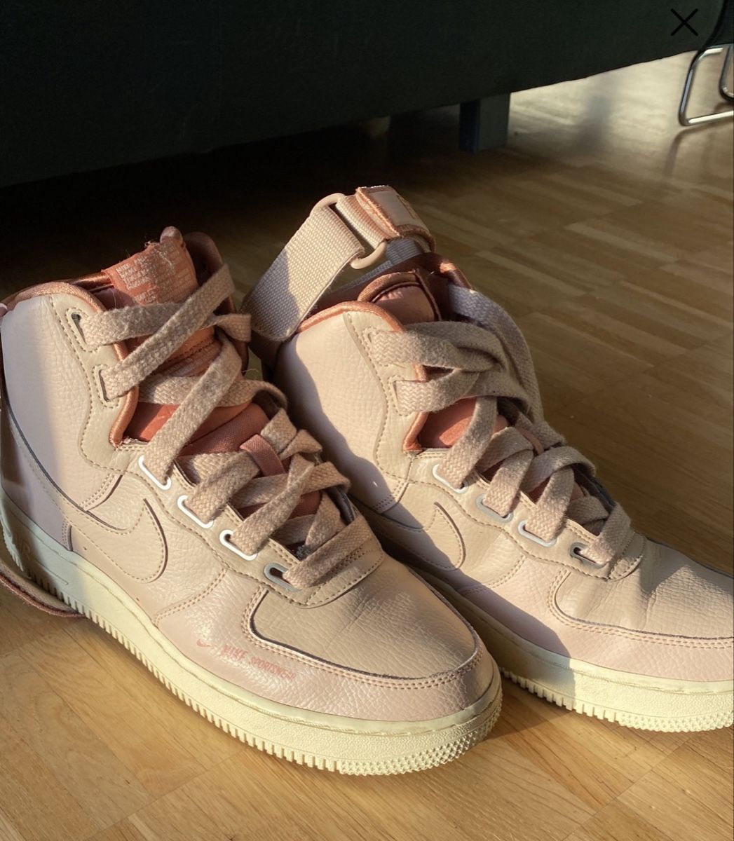 Nike Scarpe da uomo: NIKE AIR FORCE 1 HIGH UTILITY – Usato da Naters venduto da Kerstinv.98