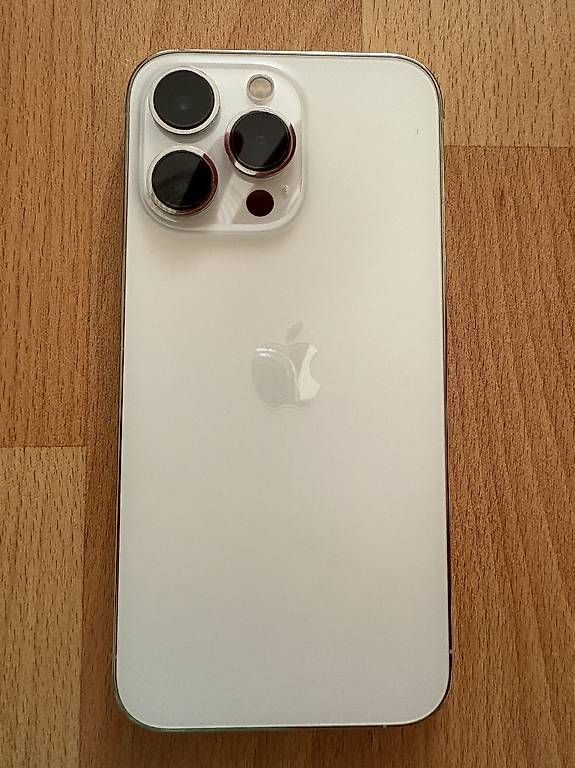 Telefoni cellulari / Smartphones: iPhone 13 Pro, 128GB – Usato da Schlieren venduto da Saba1987 2
