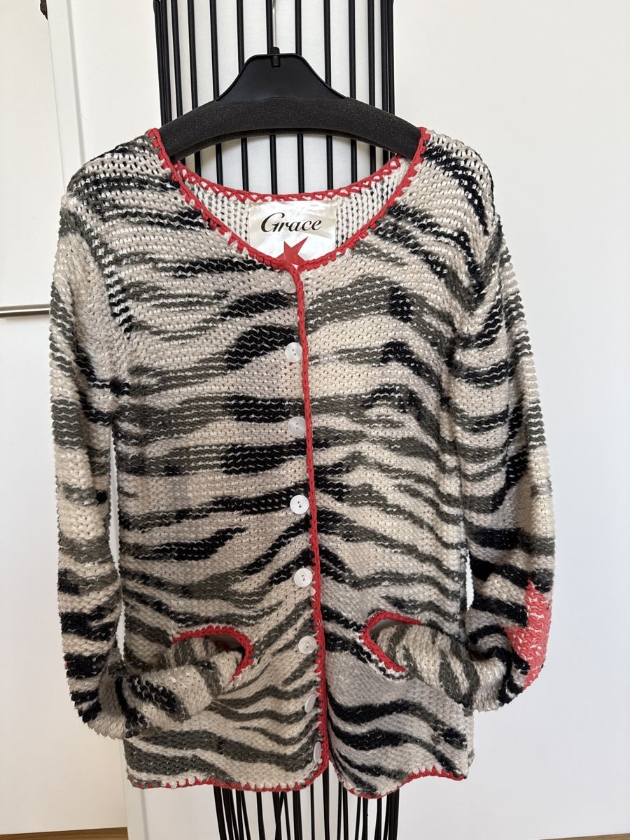 Giacche: Grace Strickjacke Zebra Look Gr. S – Usato da Wädenswil venduto da Salome0712