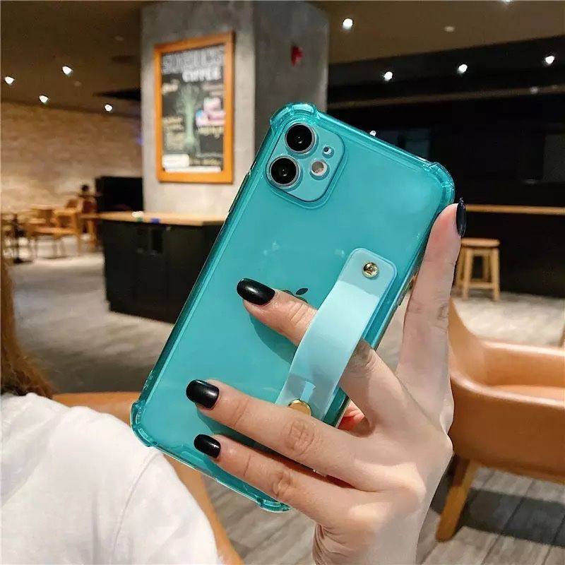 Coques & Protection écran: Coque iphone 13 pro max fluorescente – Neuf avec emballage d'origine à Morges par DigiAC