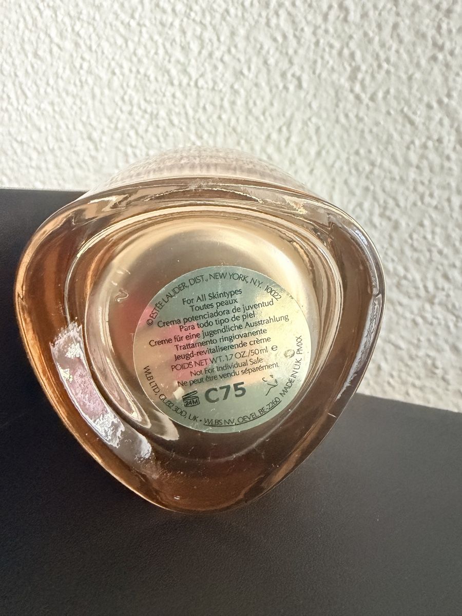 Estée Lauder Cura del viso: Estée Lauder Revitalizing Supreme+ Neu – Usato da Amriswil venduto da tiz_w96z 1