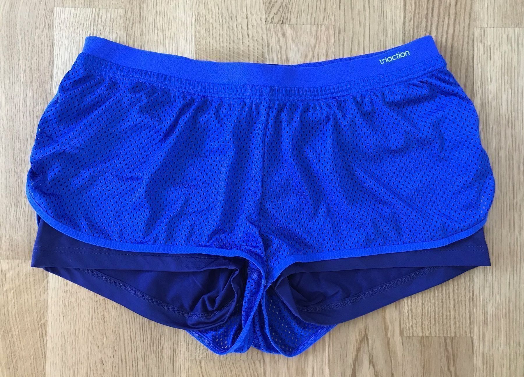 Triumph Hosen: Triaction by Triumph - Running Shorts (Gr. S) – Neu (gemäss Beschreibung) aus Winterthur von clinius