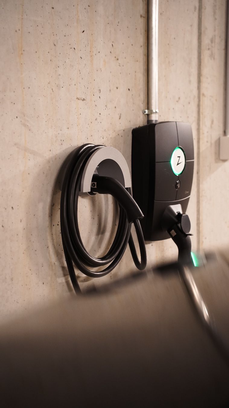 Altro Materiale elettrico: Kabelhalter für Typ 2 Ladekabel - Stecker gerade – Nuovo (secondo la descrizione) da Kerns venduto da Phil.zi 4