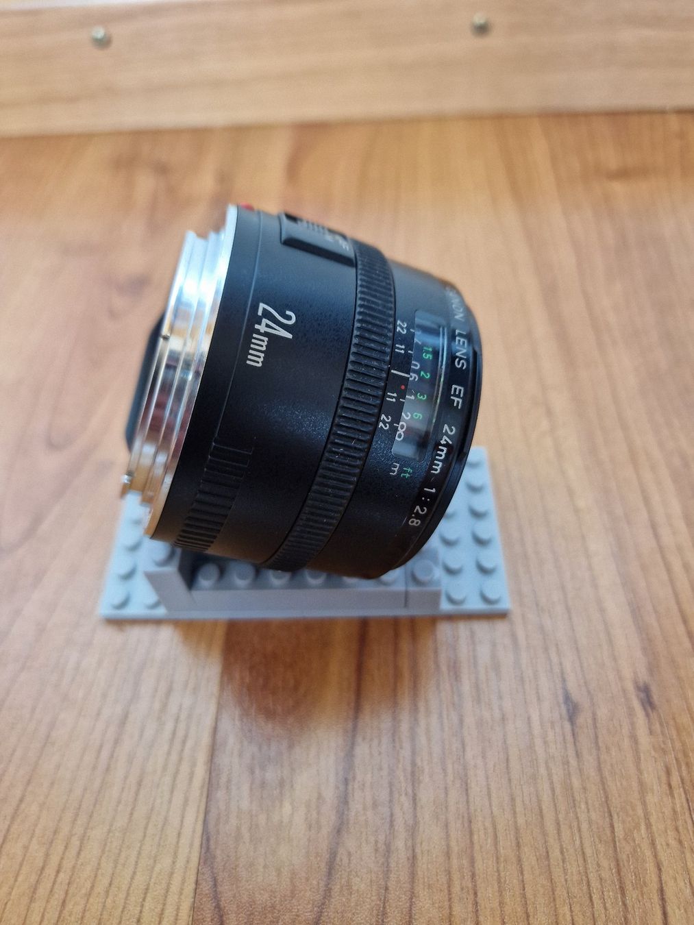 Canon Obiettivi: Canon EF 24mm 2.8 Objektiv – Usato da Vevey venduto da dreetje9 1
