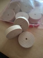 32 Buchenholz-Räder Ø 40 mm, 5 mm dick, mit Bohrung