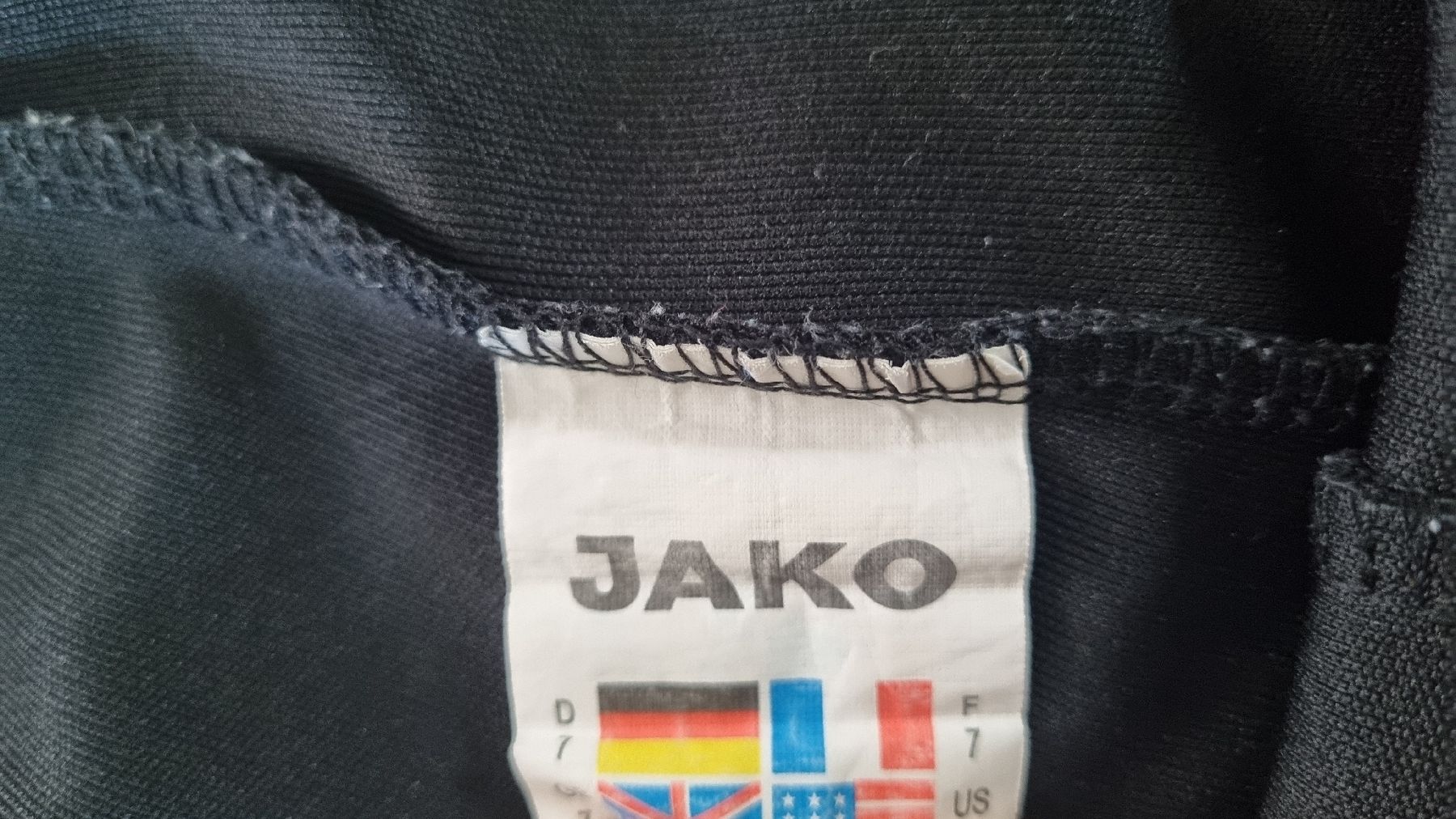 Jako Pantaloni: Jako Shorts Grösse 7/M gebraucht – Usato da Münchenbuchsee venduto da Ludo_Braenz 1