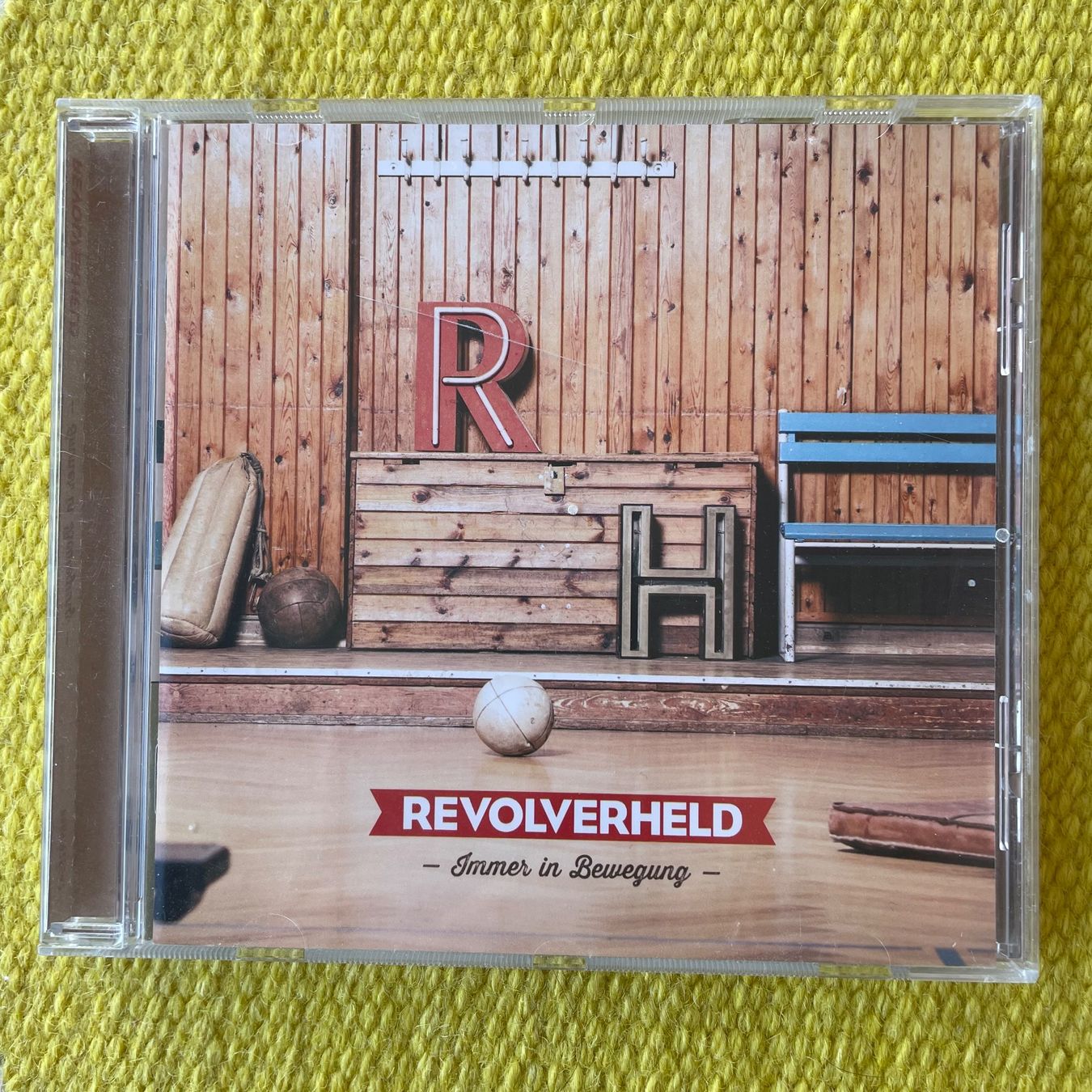 CD: REVOLVERHELD-IMMER IN BEWEGUNG – Usato da Rorschacherberg venduto da CD-Roli
