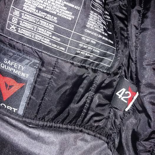 Jeans: Lederjeans Grösse 58 – Usato da Hochwald venduto da mot_x2j8 3