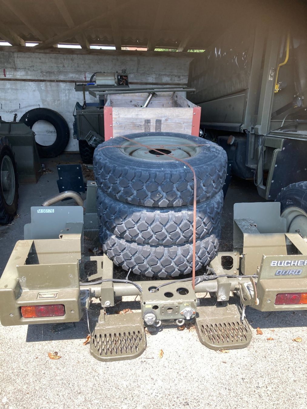 Bucher Trattori: Bucher Duro 4x4 Ersatzteilträger – Usato da Cham venduto da WB2223