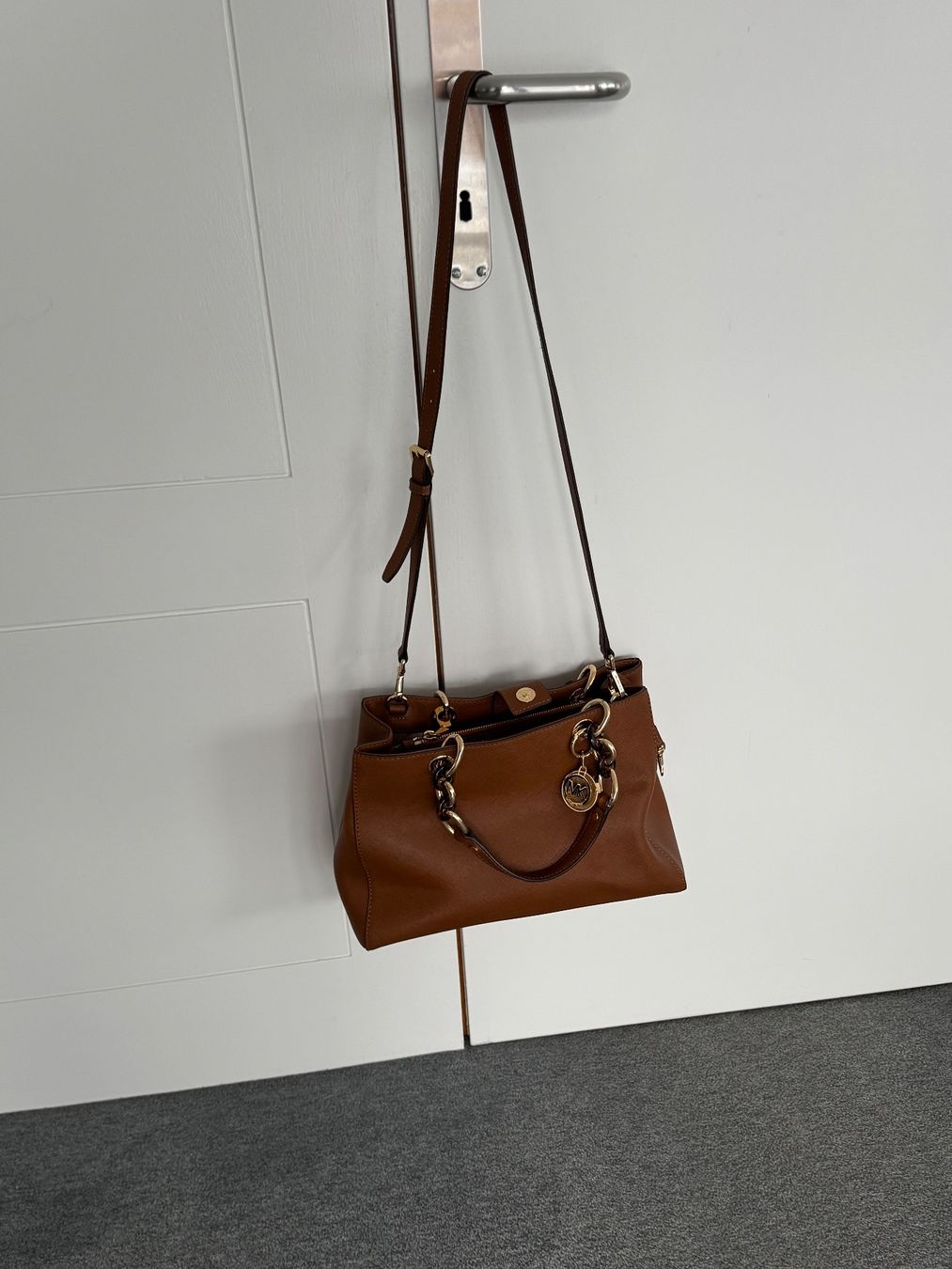 Michael Kors Taschen für Damen: Michael Kors Handtasche Cyndia, neuwertig – Gebraucht aus Fislisbach von Butz_butz 5