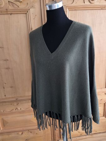 schöner Poncho, Pullover Herzensangelegenheit