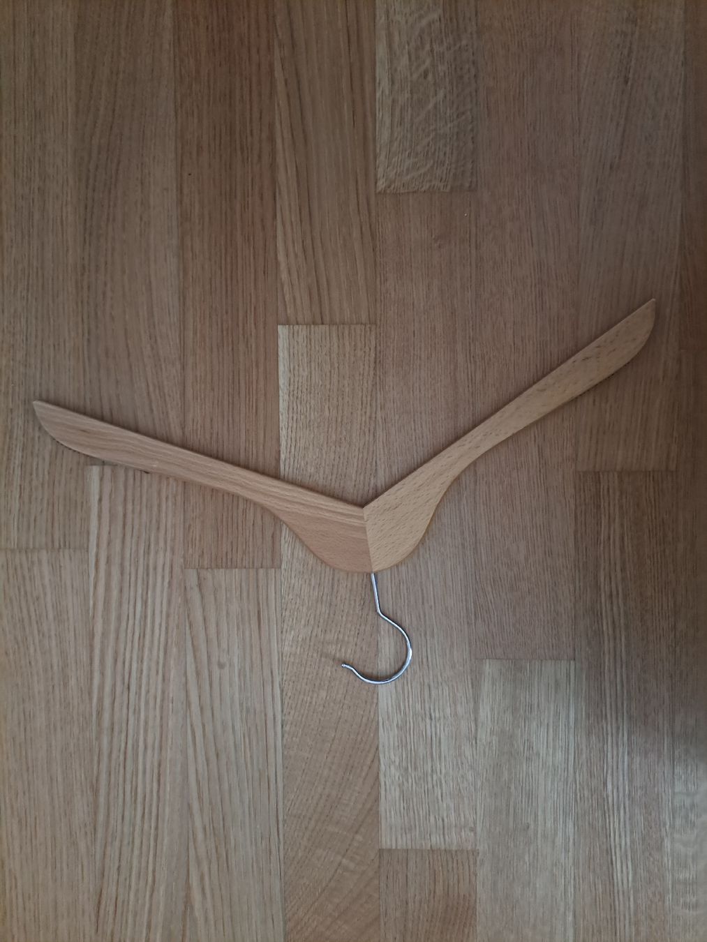 Appendiabiti: Holz Kleiderbügel Set 52 Stück  – Usato da Winterthur venduto da coo_xht6 1