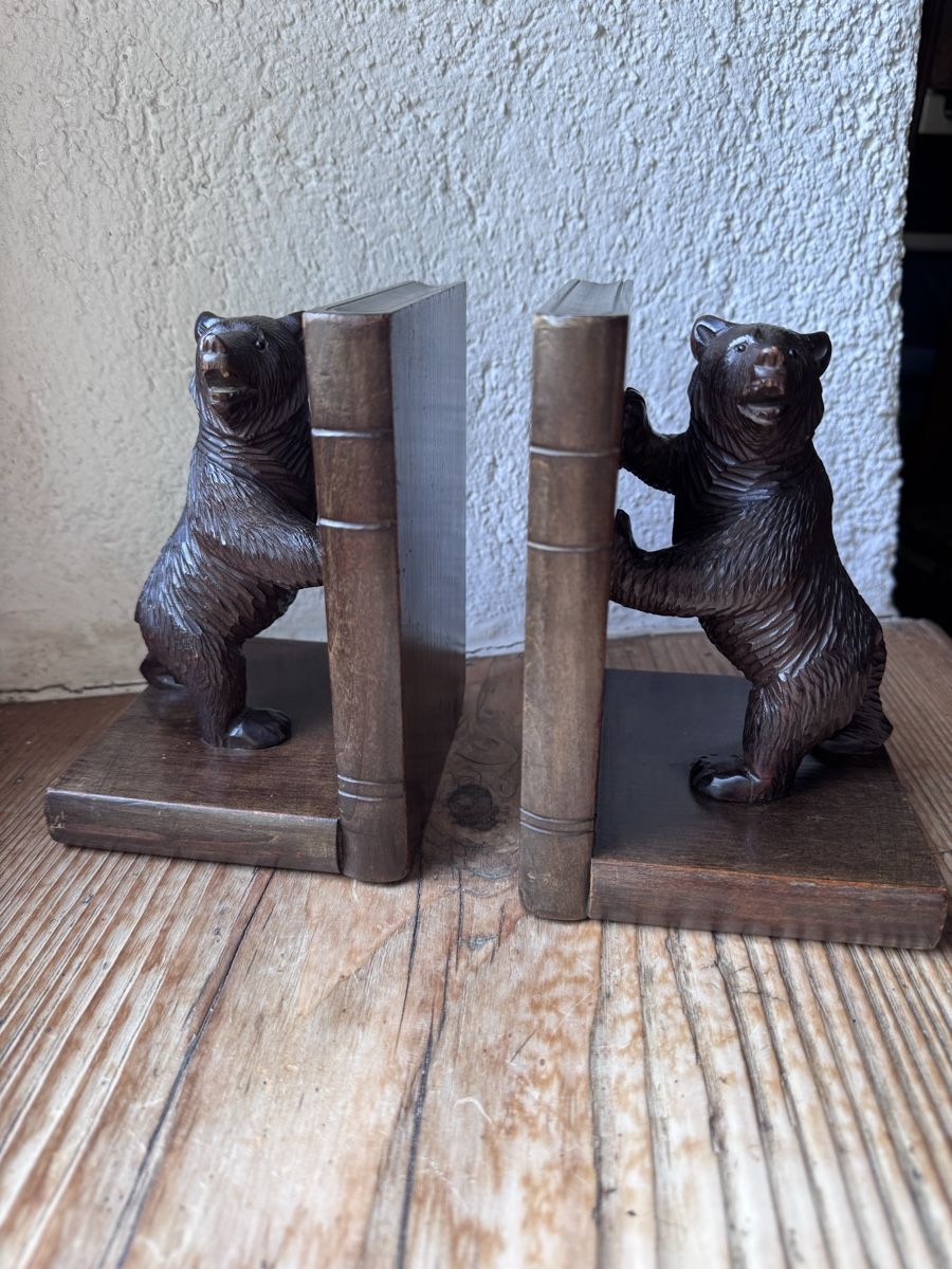 Sculture & Statue: Brienzer Schnitzerei 2 Bücherstützen mit Bär – Usato da Glovelier venduto da deepfunk