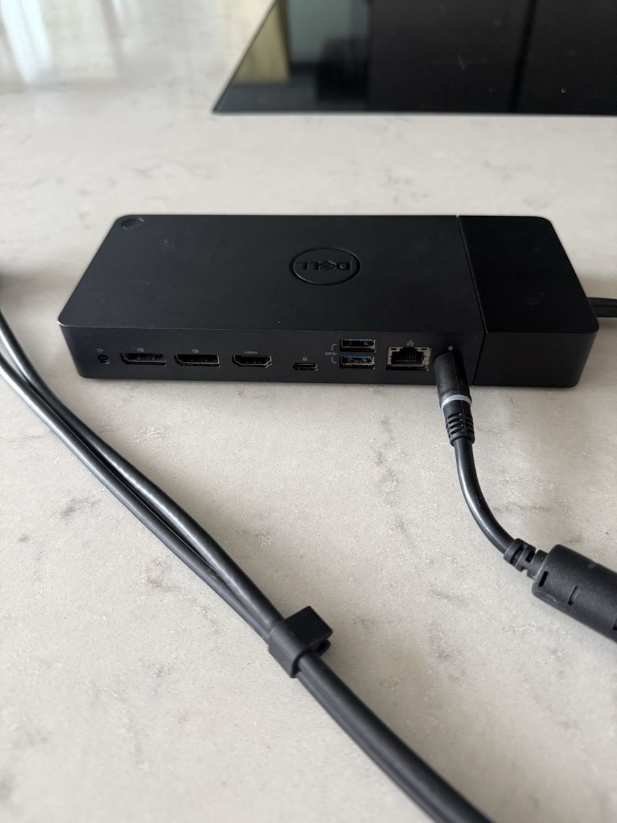 Dell Docking station: Dell Dockingstation WD19DC – D'occasion à Wangen ZH par Fr34k. 1