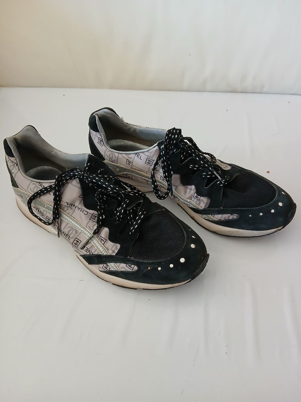 Chanel Scarpe da donna: Chanel Freizeitschuhe  – Usato da Zürich venduto da tg4_y65n 1