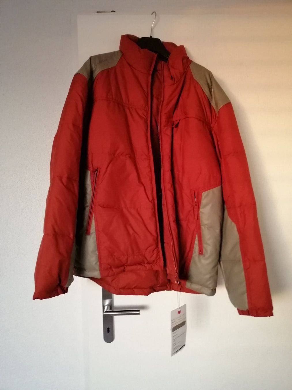 Helly Hansen Giacche: Helly Hansen Jacke – Nuovo e nell'imballaggio originale da Bellikon venduto da Anithom 3