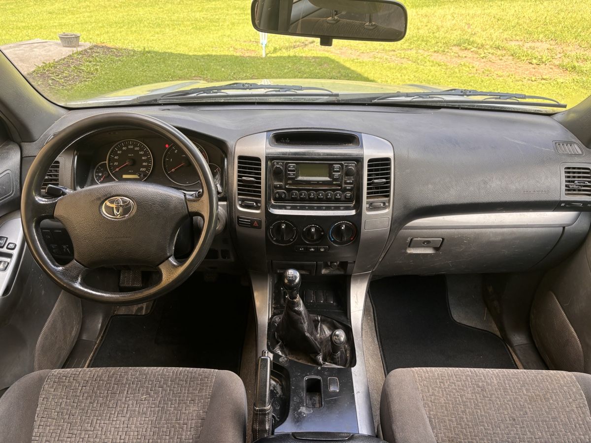 Toyota Autos: Toyota Land Cruiser – D'occasion à Adelboden par tsch_00 6