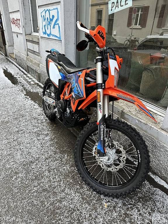 KTM Enduro: KTM 690 SMC R / Enduro R – Gebraucht aus Oberrieden von chris_mk111 4