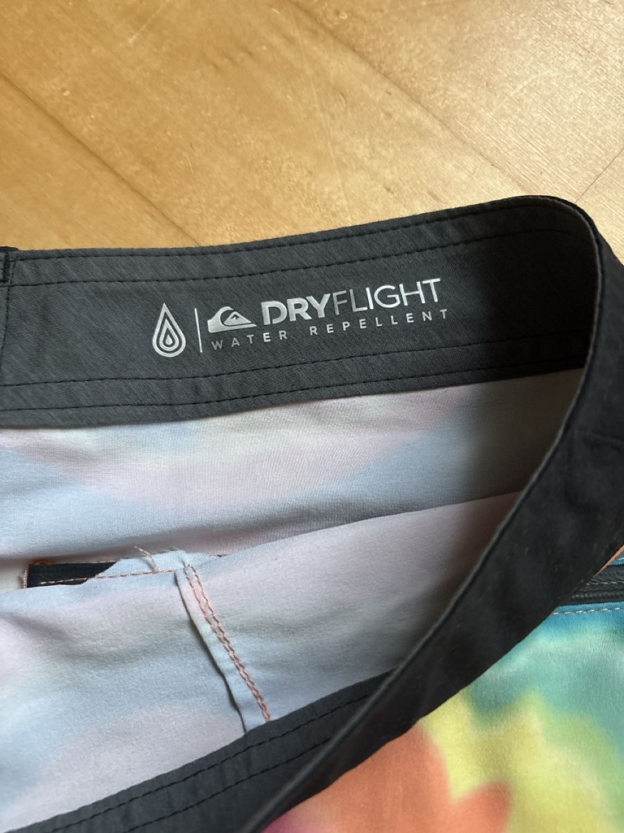 Quiksilver Hosen: Badeshorts Quicksilver, Gr. 34 – Neu (gemäss Beschreibung) aus Matten b. Interl von elba19 3