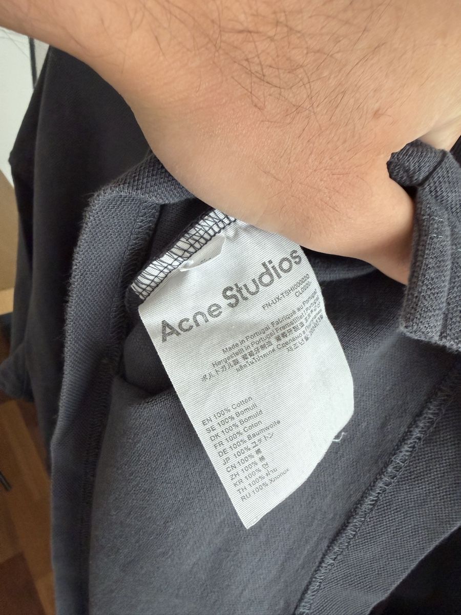 Acne Studios T-Shirts: Acne Studios T-Shirt – Gebraucht aus Zürich von Gamefan 2