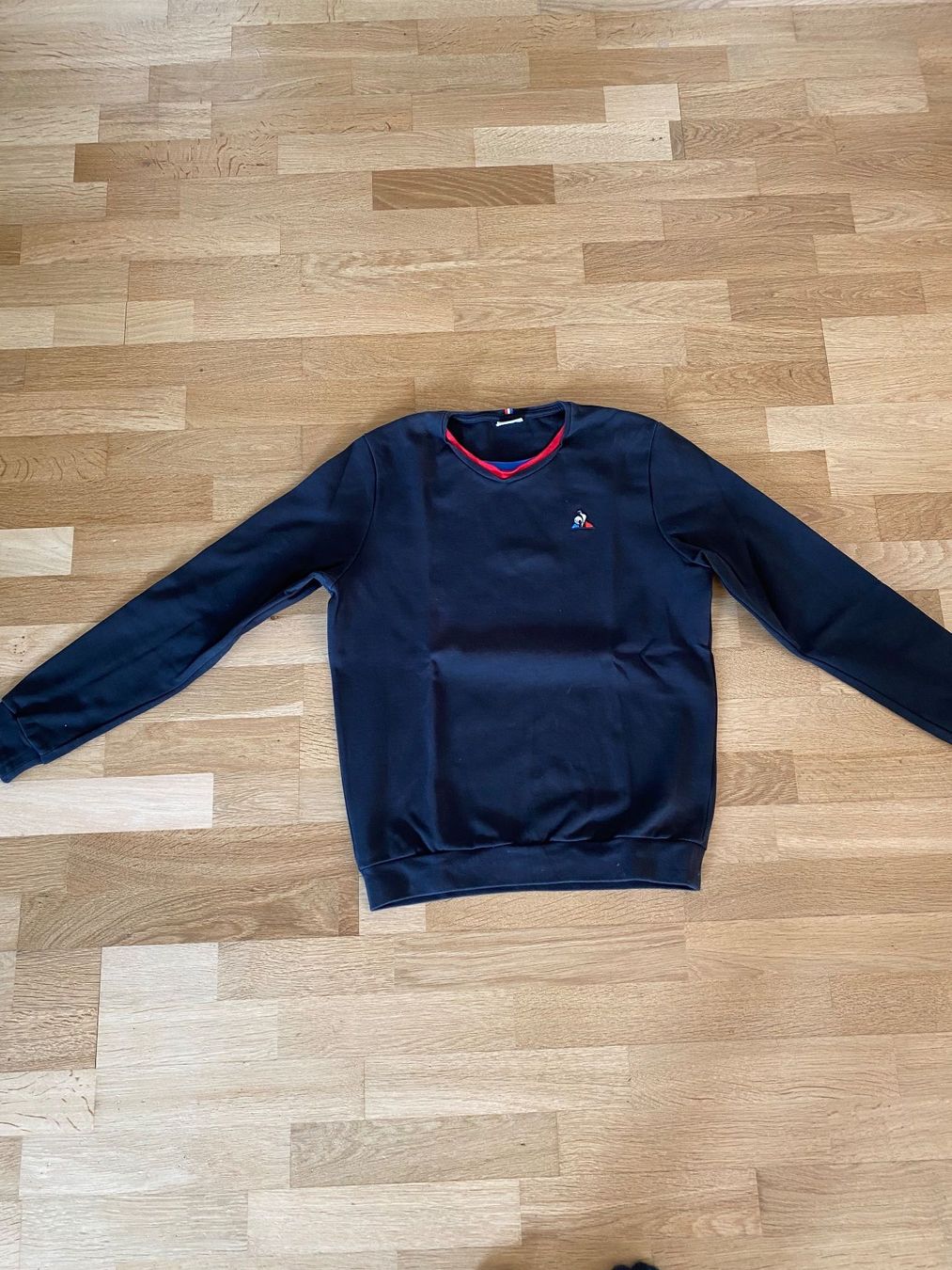 Pulls & Sweat-shirts: Le Coq Sportif Sweater GrM Herren Pullover Jacke – D'occasion à St. Gallen par ka_mo