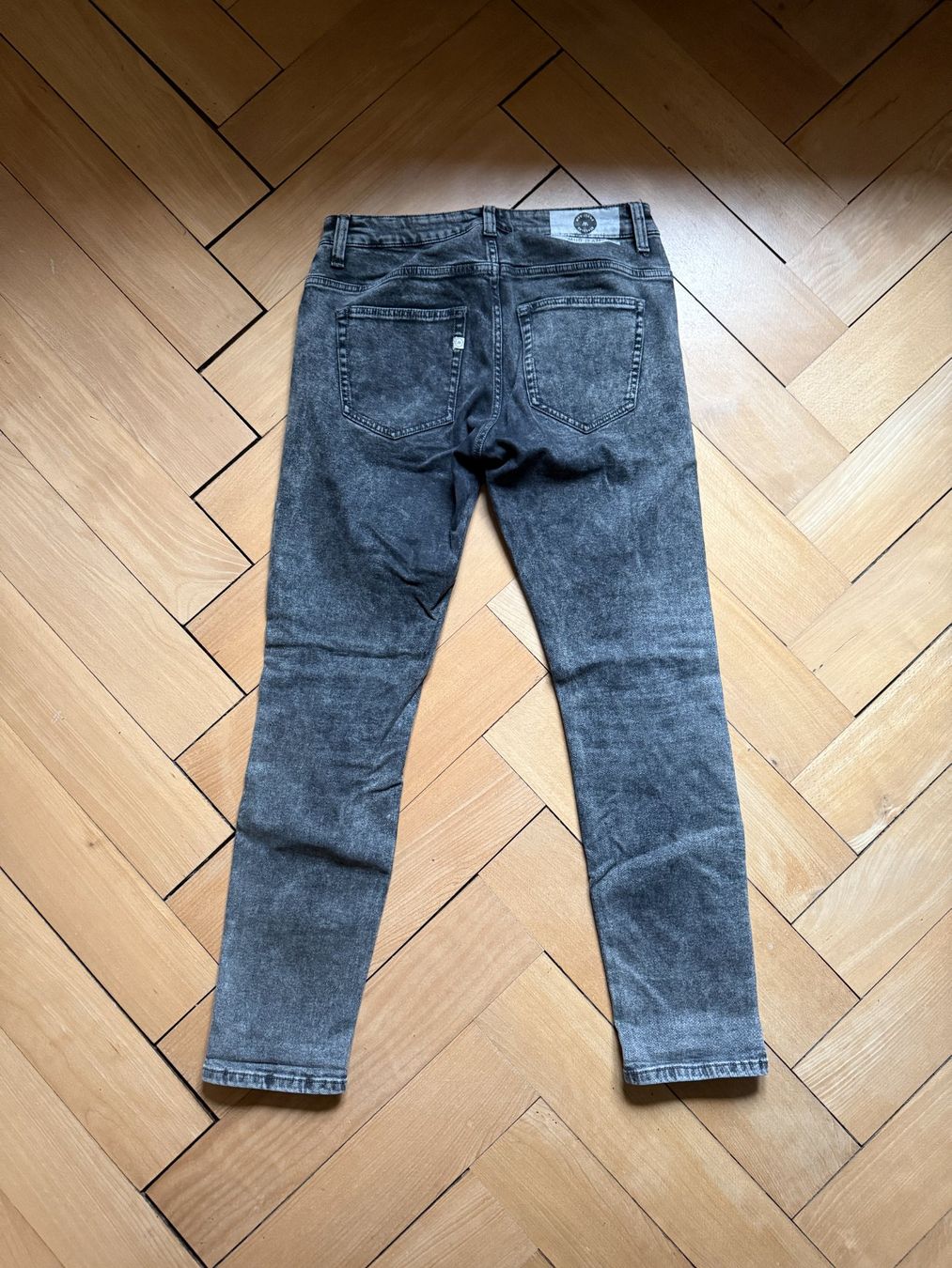 Jeans: MUD JEANS - Jeans schwarz washed W30 L32 – Gebraucht aus Zürich von Diazaio 2