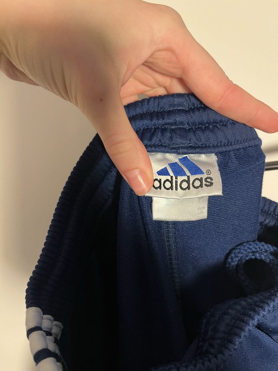 Adidas Hosen: Adidas Trainerhose  – Gebraucht aus Bern von hel_7x9p 3