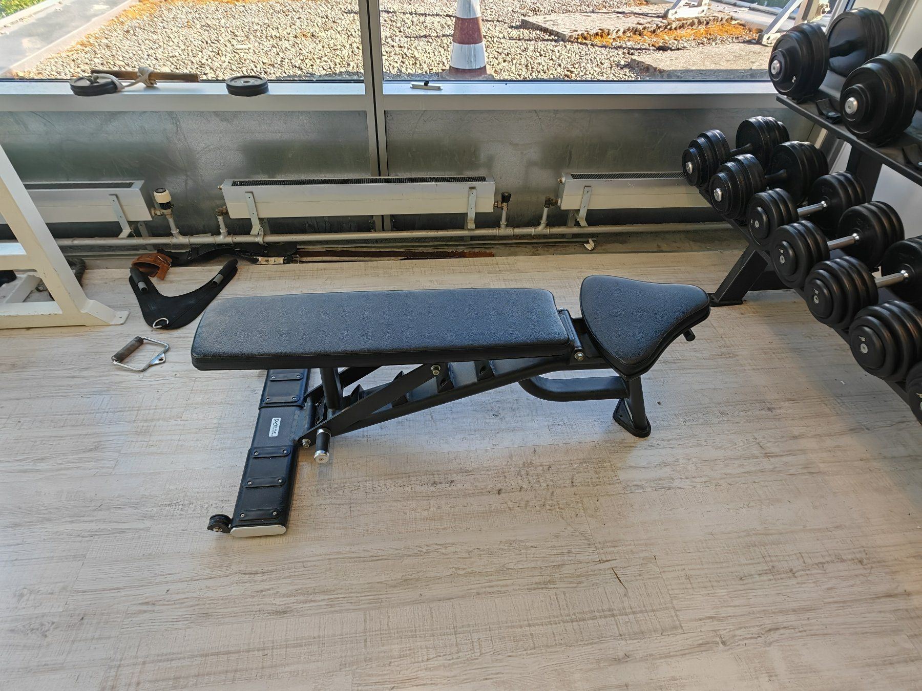 Vélos d'appartement: Hantelständer + zwei Bänke – D'occasion à Bern par Sudowudo 3