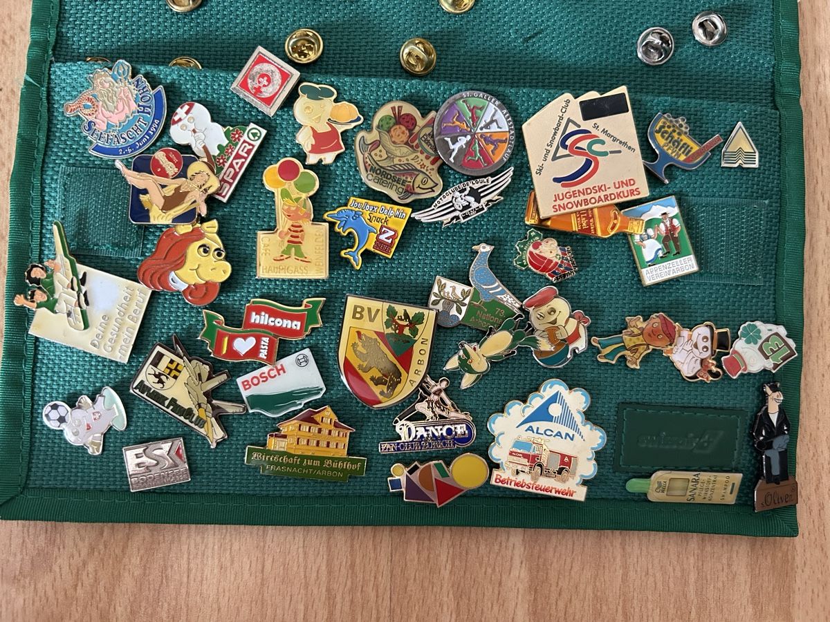 Placchette & Badge: Pins Sammlung – Usato da arbon venduto da auri4 2