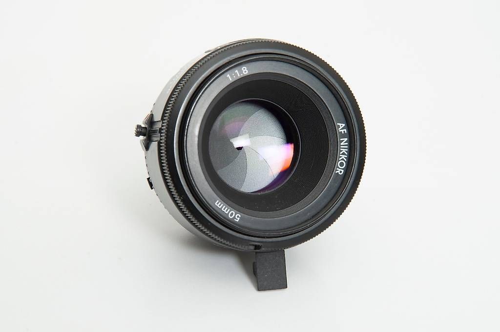 Nikon Objektive: Nikon AF Nikkor 50mm 1:1.8 – Gebraucht aus Lausanne von Phlox02 1