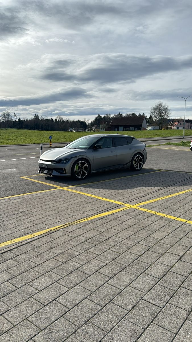 Kia Automobili: KIA EV6 GT 585PS – Usato da Uzwil venduto da Dr_Kiss 7