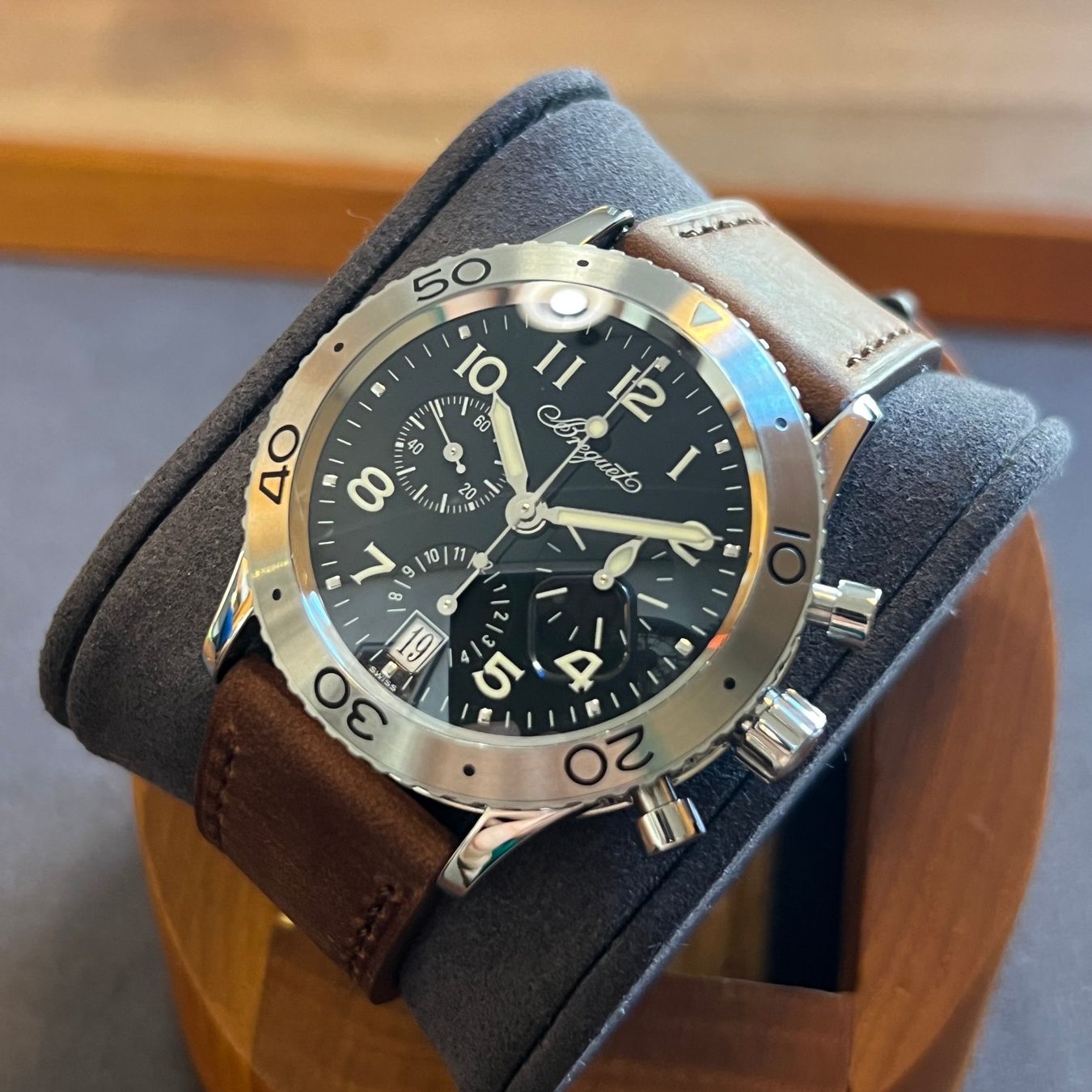 Breguet Orologi: Breguet Type XX Transatlantic Automatic Date 3820 – Usato da Carouge GE venduto da Watchaser 8