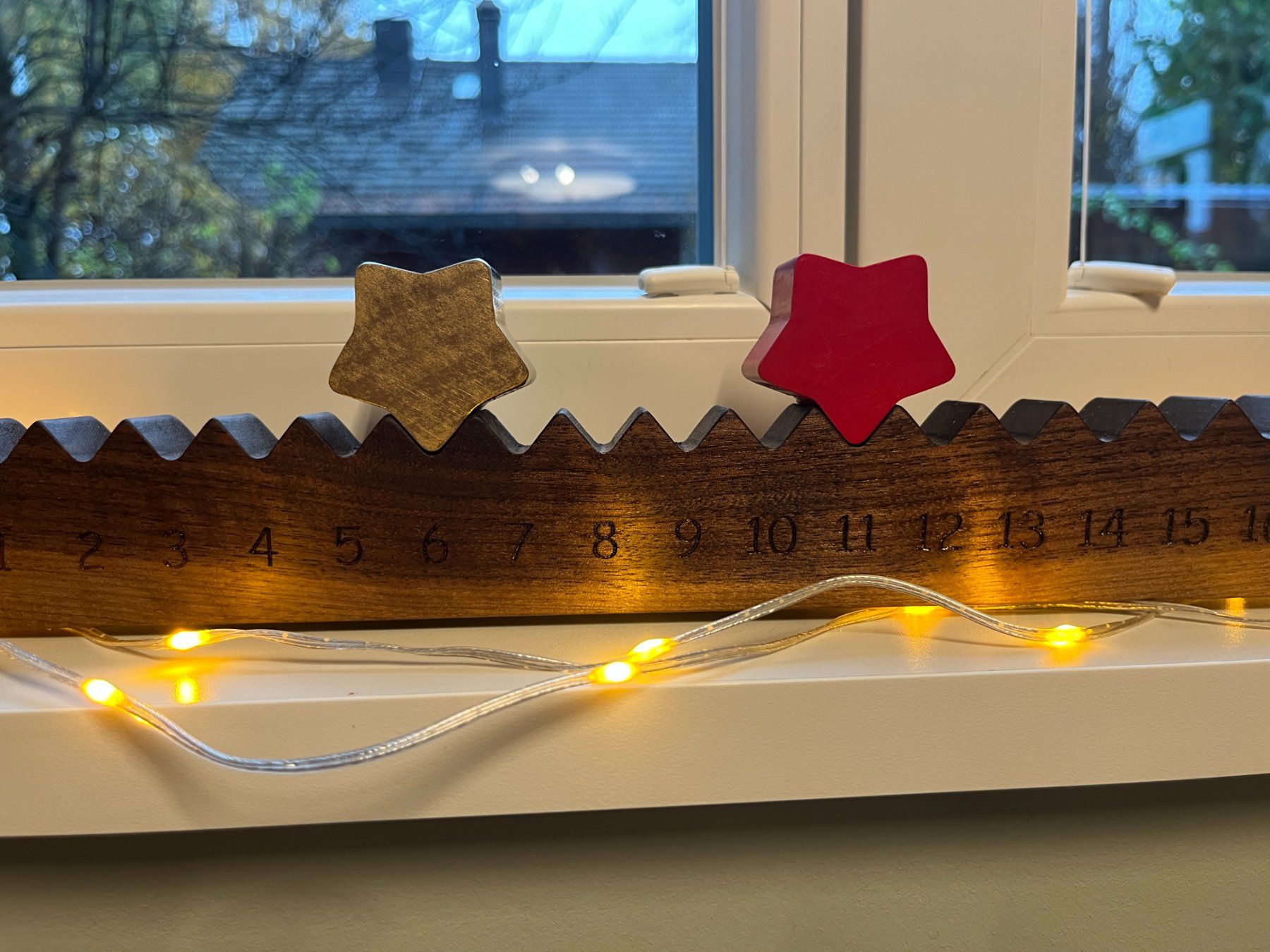 Alle Dekorationen: Adventskalender aus Nussbaumholz – Neu (gemäss Beschreibung) aus St. Gallen von thomas.geiselberger 9
